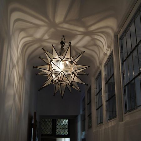 Maison Orsini Villeneuve-lès-Avignon Δωμάτιο φωτογραφία
