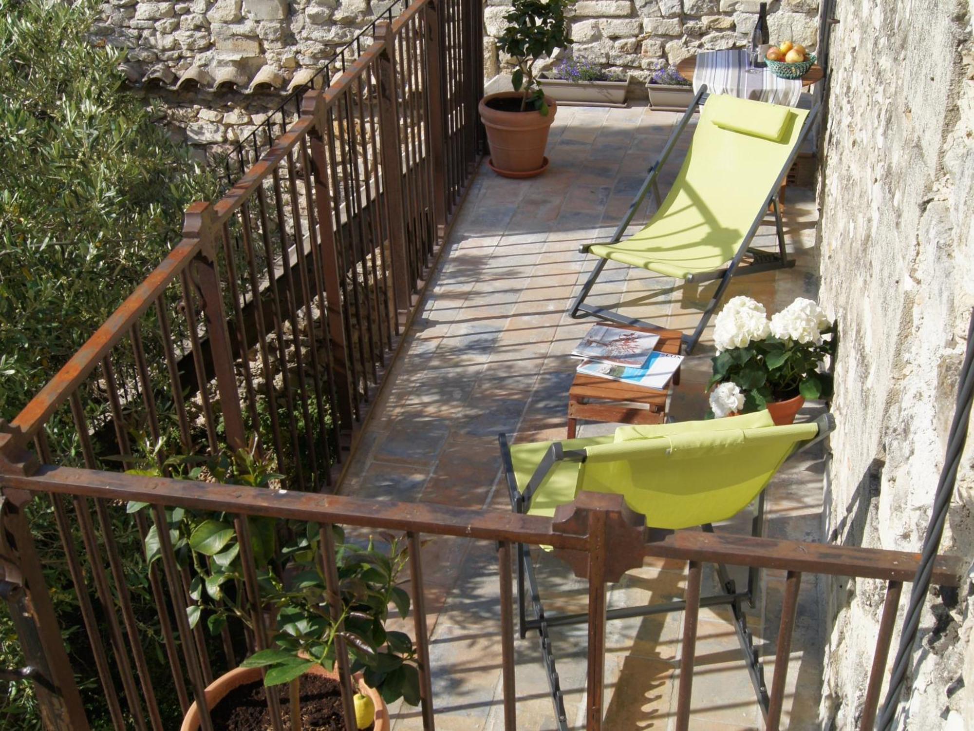 Maison Orsini Villeneuve-lès-Avignon Δωμάτιο φωτογραφία